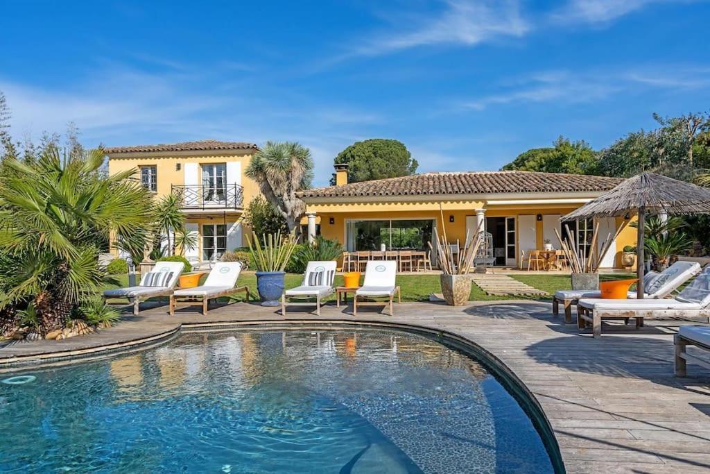 Grande Villa St-Tropez Area Avec Piscine Chauffee Gassin Exteriér fotografie